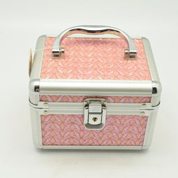 粉色鋁合金工藝箱包：時尚與實用的完美融合